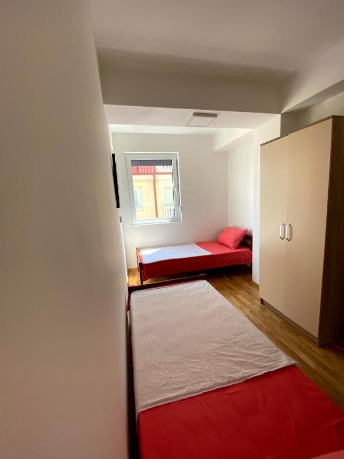 Skopje Brand New Apartment Eksteriør billede