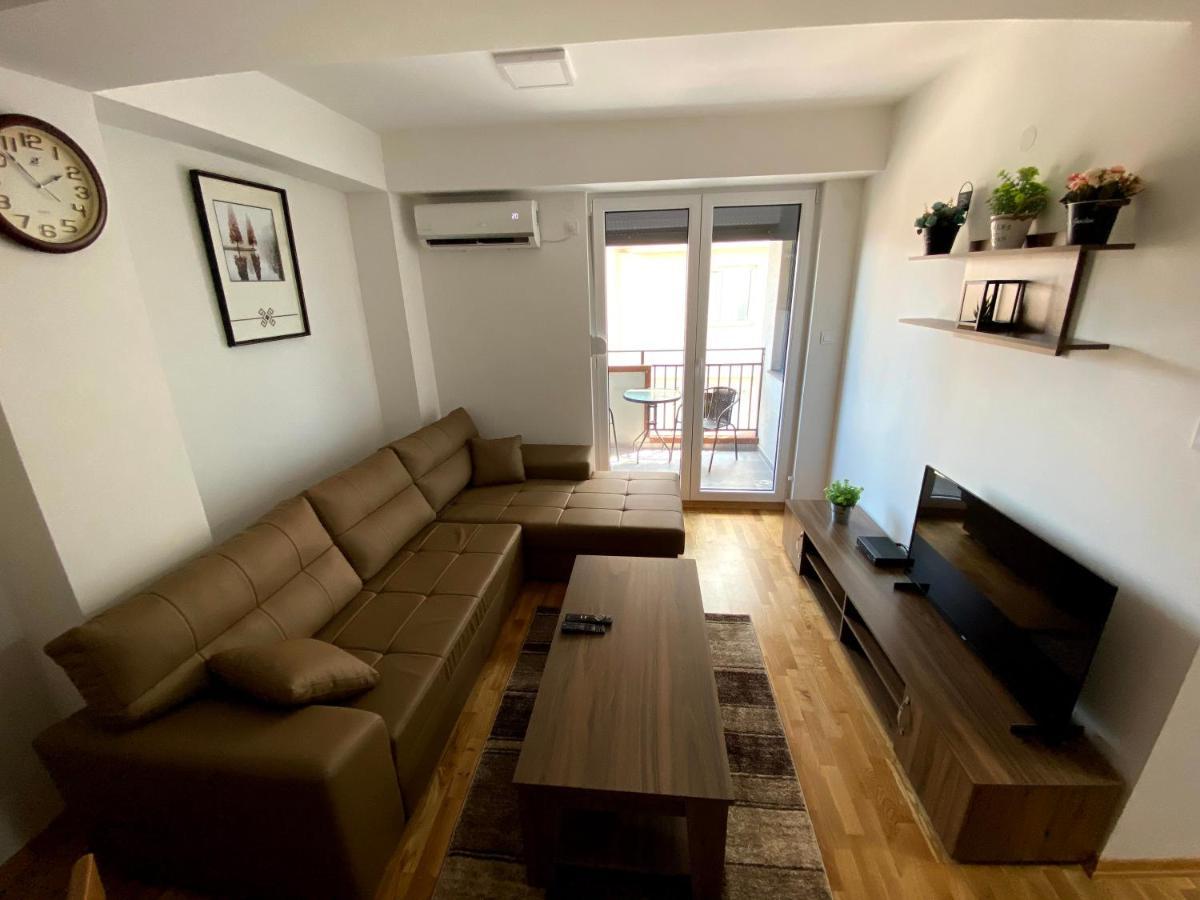 Skopje Brand New Apartment Eksteriør billede